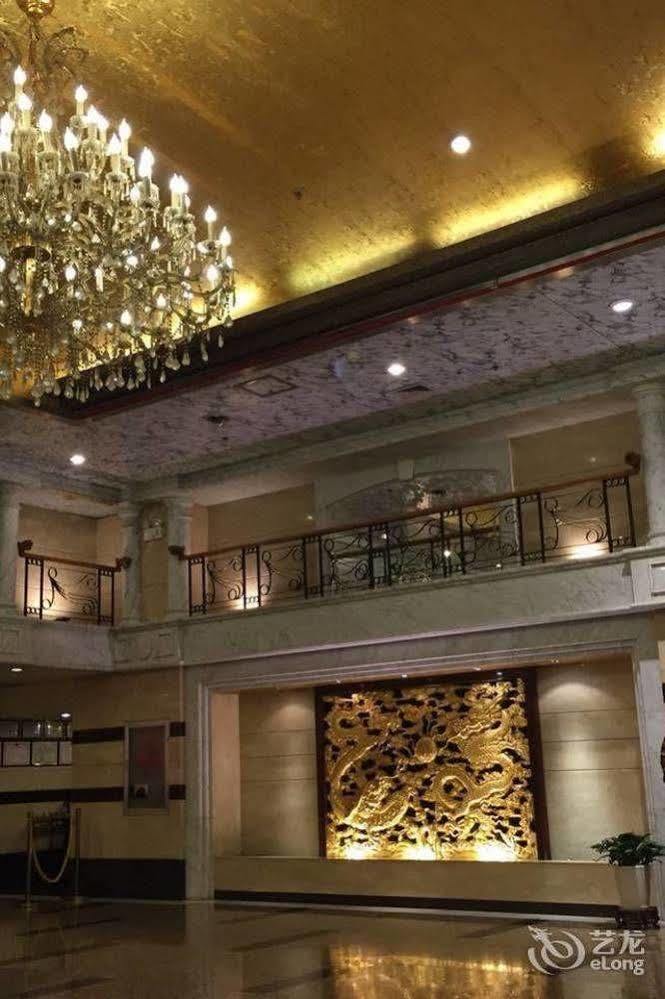 Lijing Grand Hotel City Center Liuzhou Exterior photo