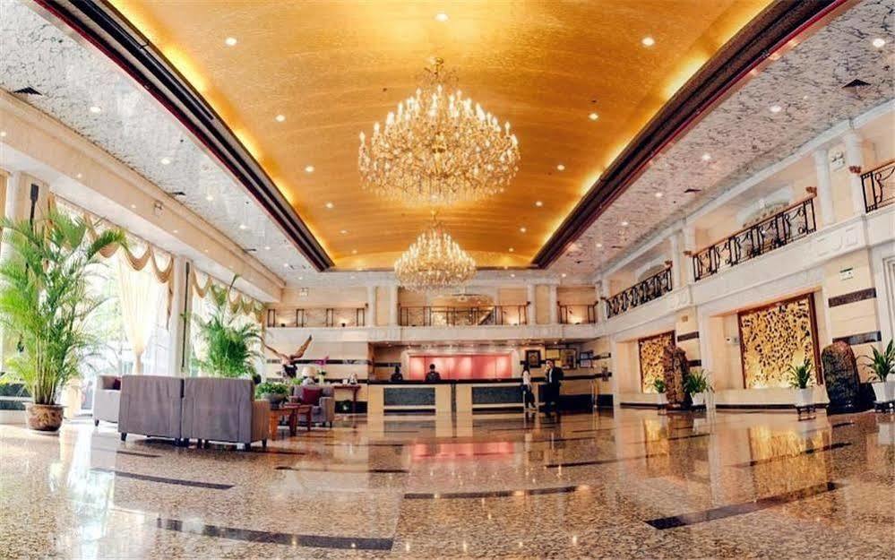Lijing Grand Hotel City Center Liuzhou Exterior photo